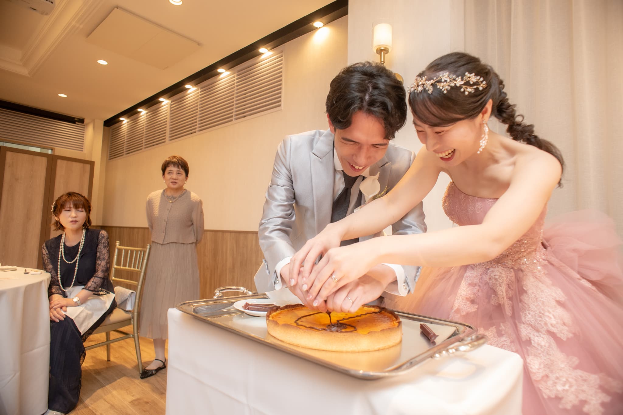 ウェディングレポート第三弾【何の絵を描いているでしょう？?】